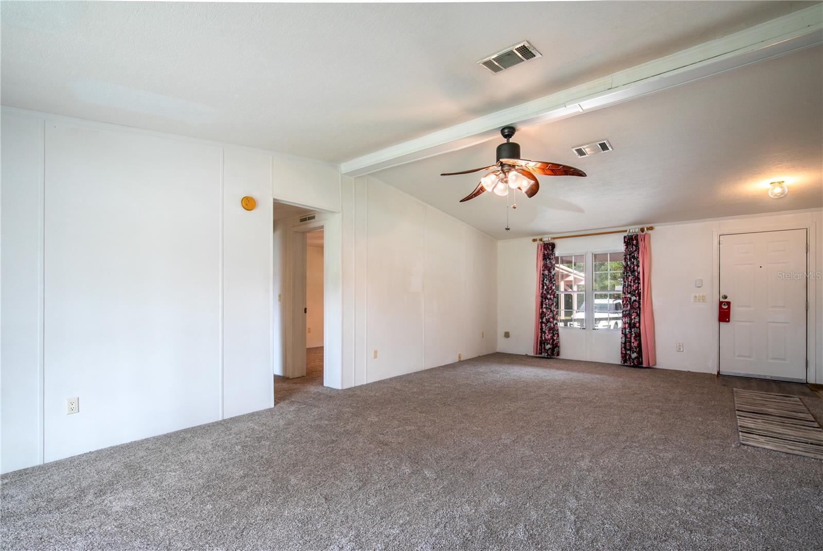 8626 TREASURE ISLAND RD, LEESBURG, FL, 34788