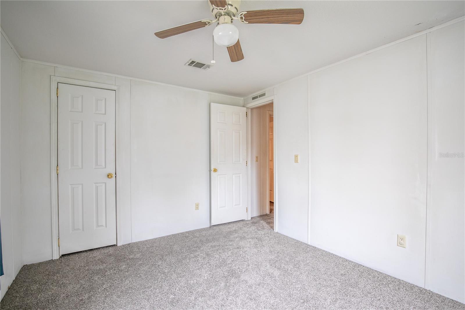 8626 TREASURE ISLAND RD, LEESBURG, FL, 34788