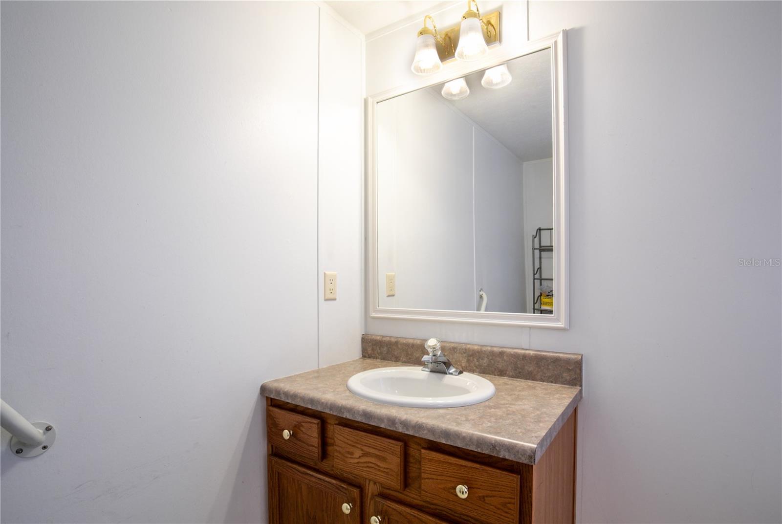 8626 TREASURE ISLAND RD, LEESBURG, FL, 34788
