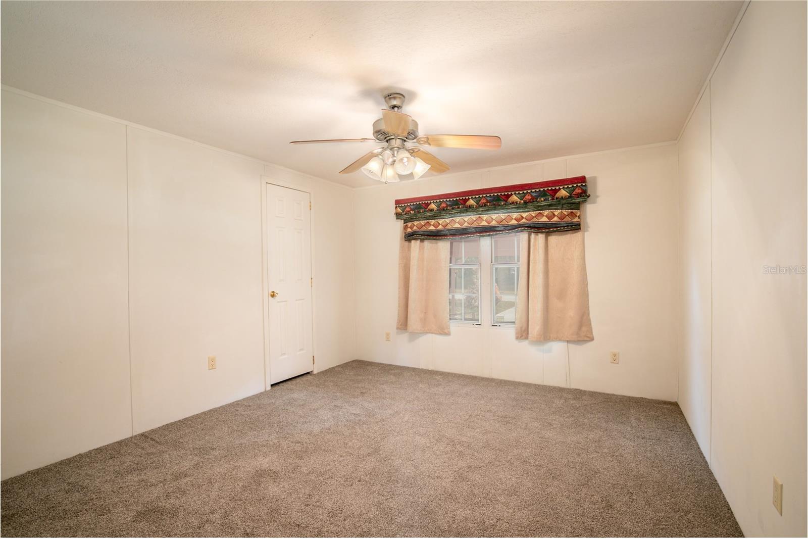 8626 TREASURE ISLAND RD, LEESBURG, FL, 34788