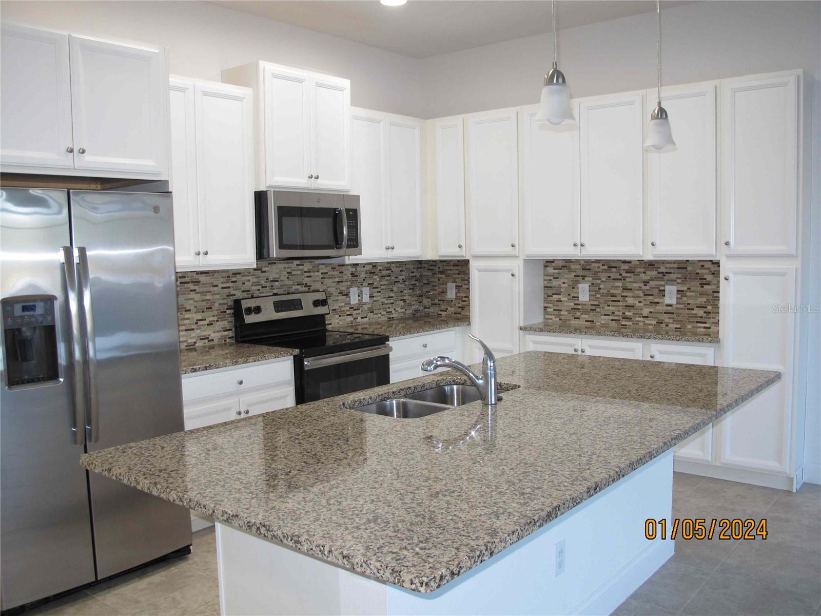194 CAPTIVA DR, DAVENPORT, FL, 33896