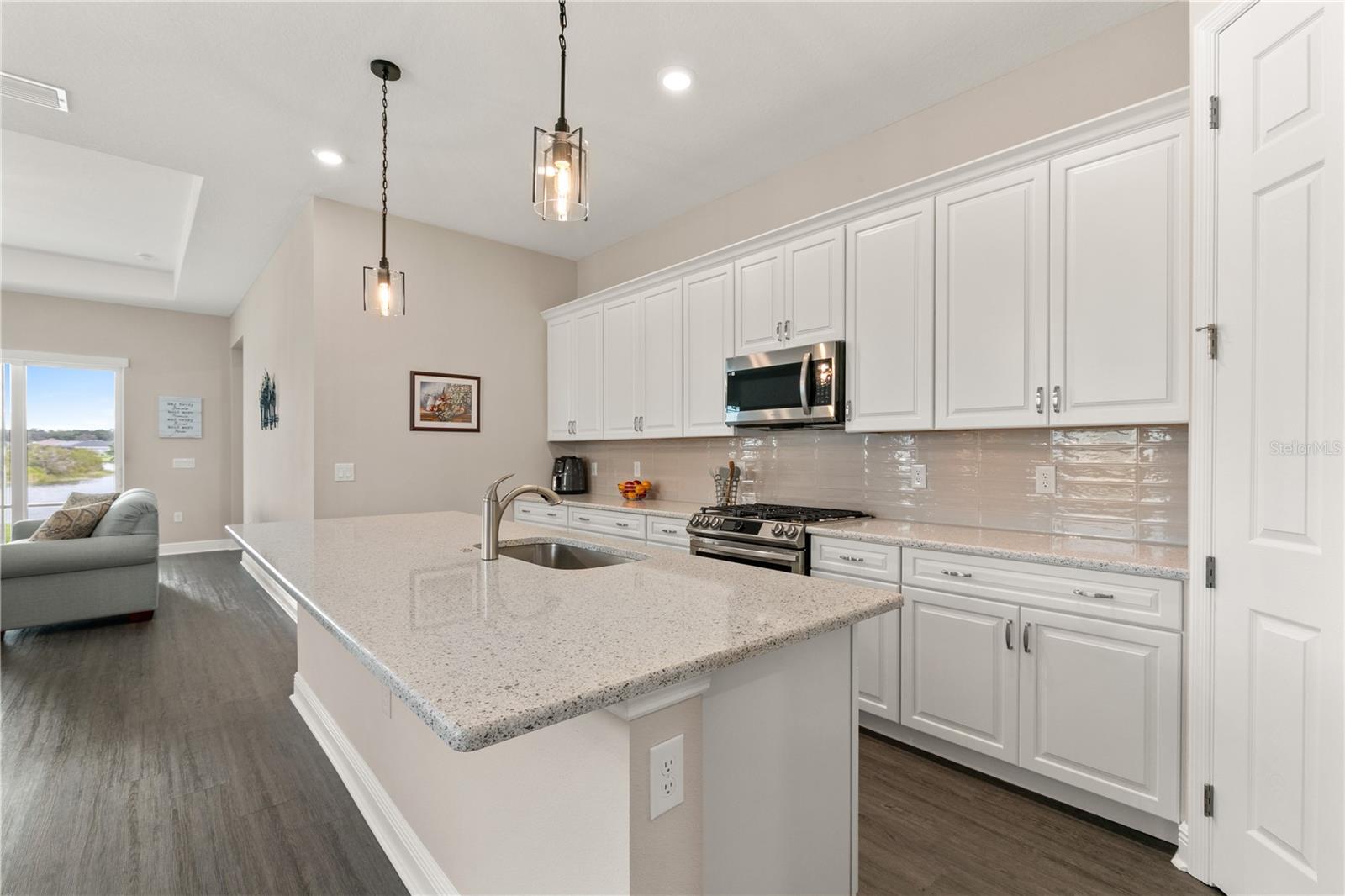 8632 BRIDGEPORT BAY CIR, MOUNT DORA, FL, 32757