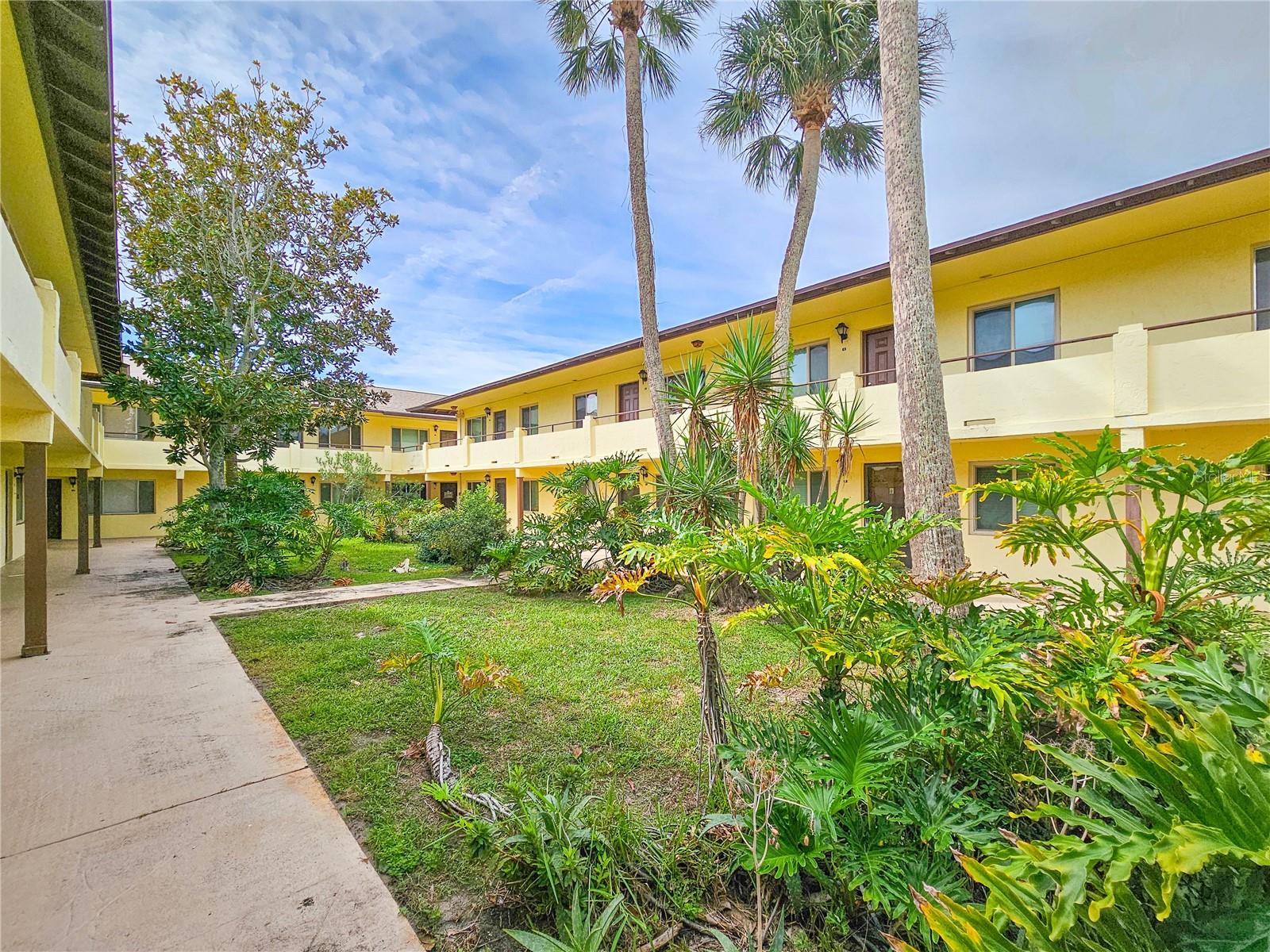 400 OAKRIDGE BLVD #26, DAYTONA BEACH, FL, 32118
