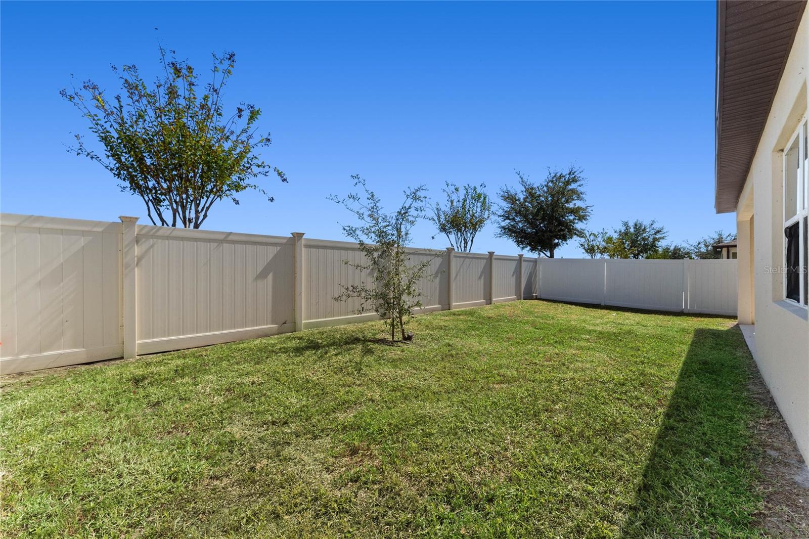 555 MEADOW POINTE DR, HAINES CITY, FL, 33844