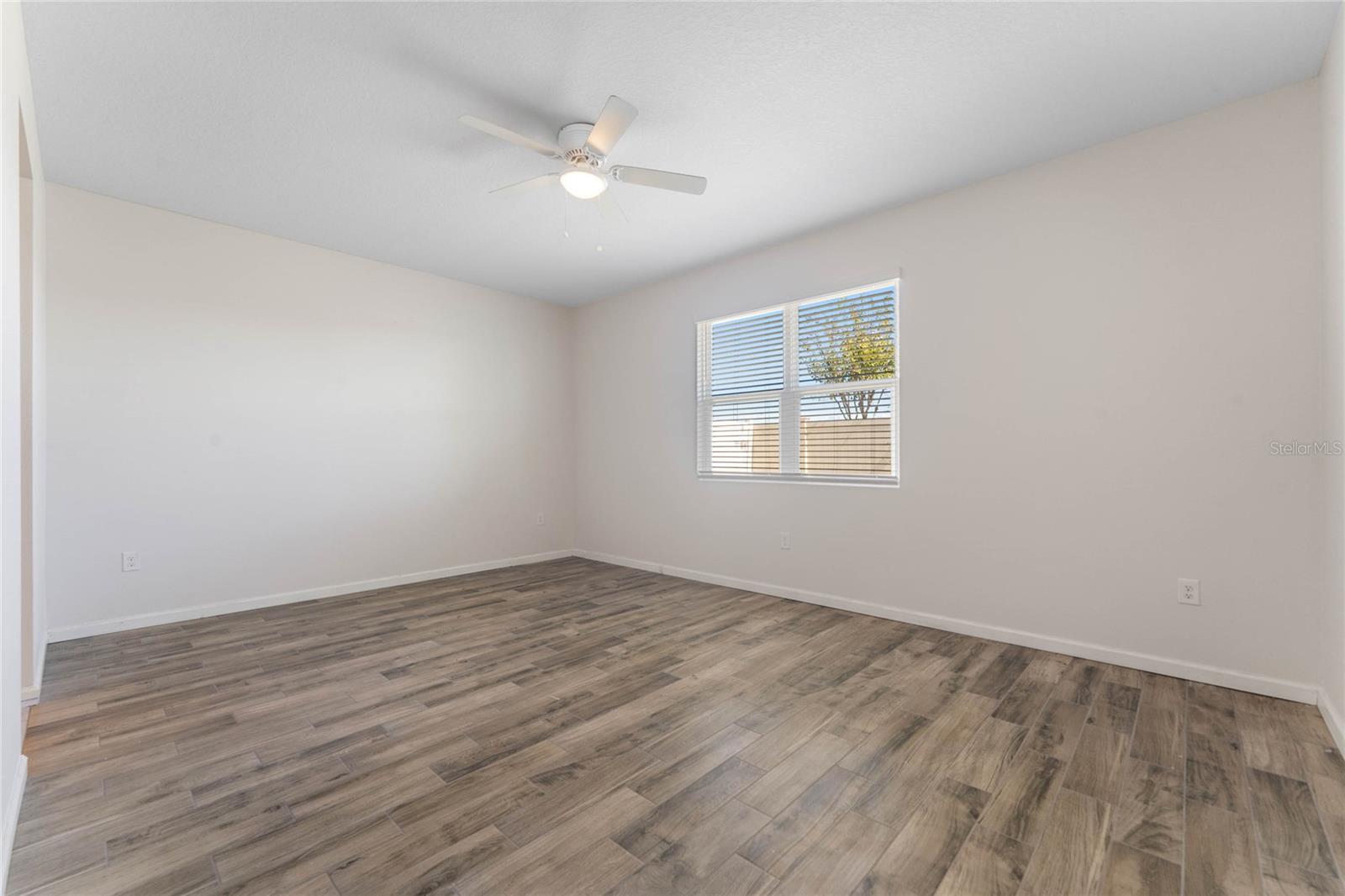 555 MEADOW POINTE DR, HAINES CITY, FL, 33844