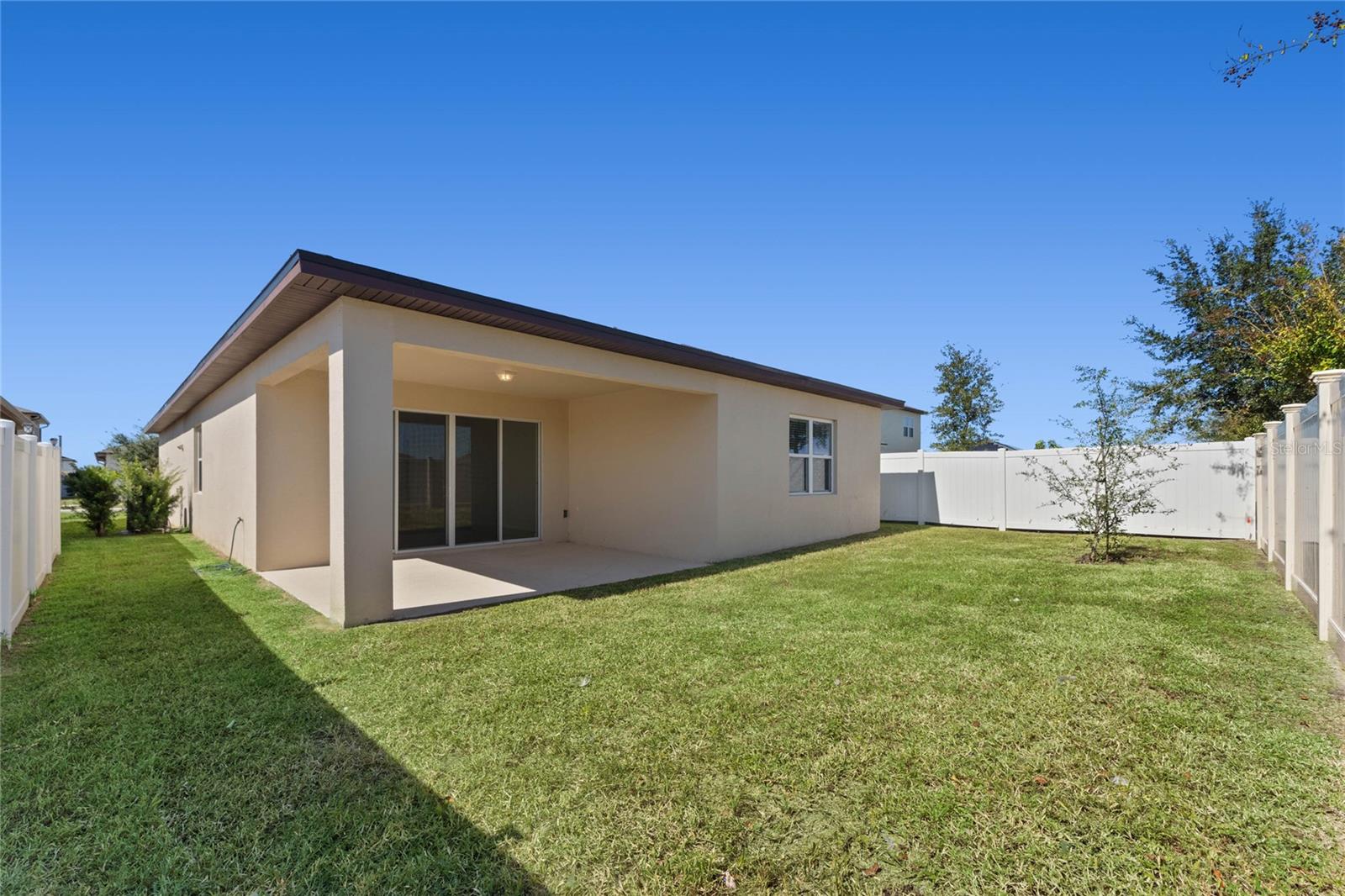 555 MEADOW POINTE DR, HAINES CITY, FL, 33844