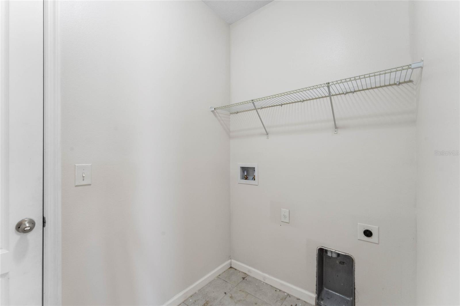 555 MEADOW POINTE DR, HAINES CITY, FL, 33844