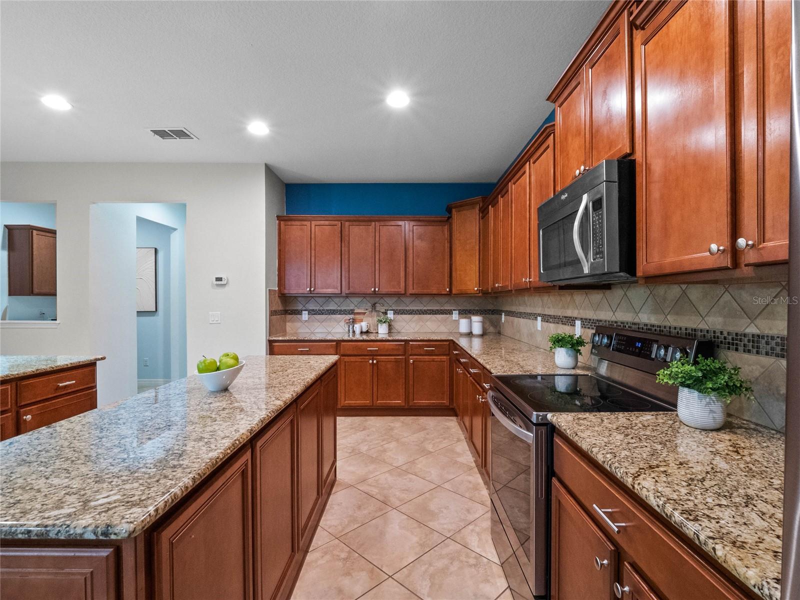 12925 HOLDENBURY LN, WINDERMERE, FL, 34786