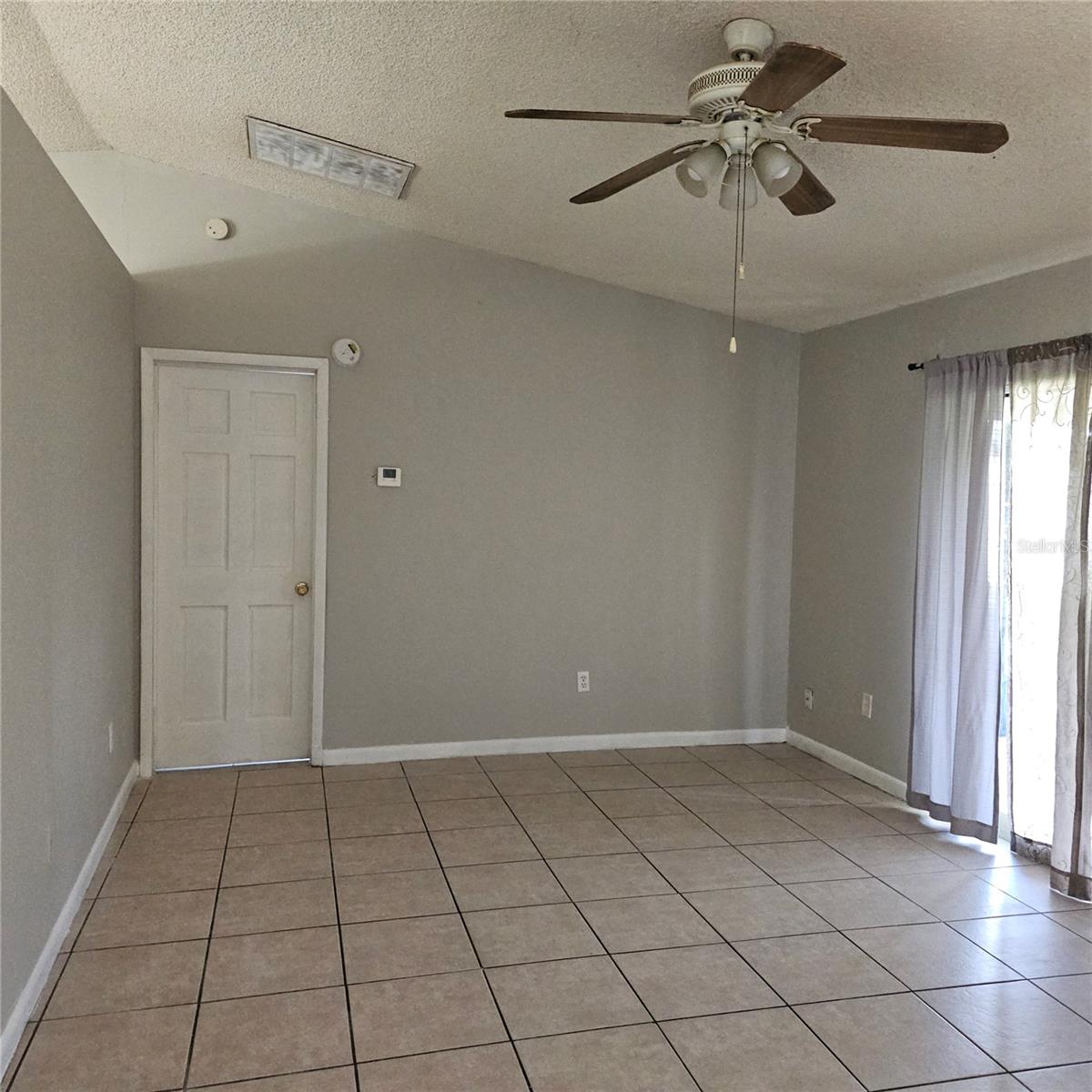 1048 DARLINGTON CT, KISSIMMEE, FL, 34758