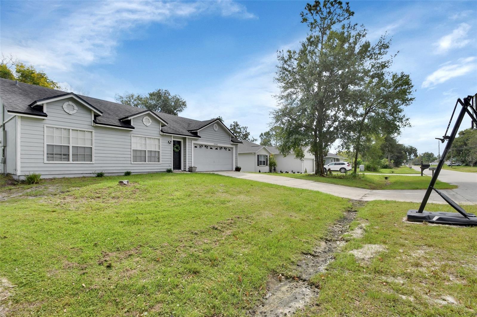 2045 3RD AVE, DELAND, FL, 32724