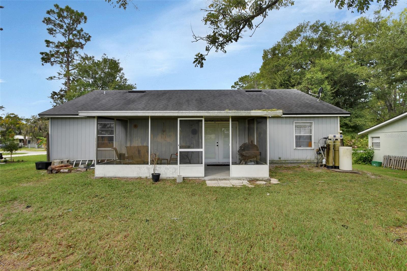 2045 3RD AVE, DELAND, FL, 32724