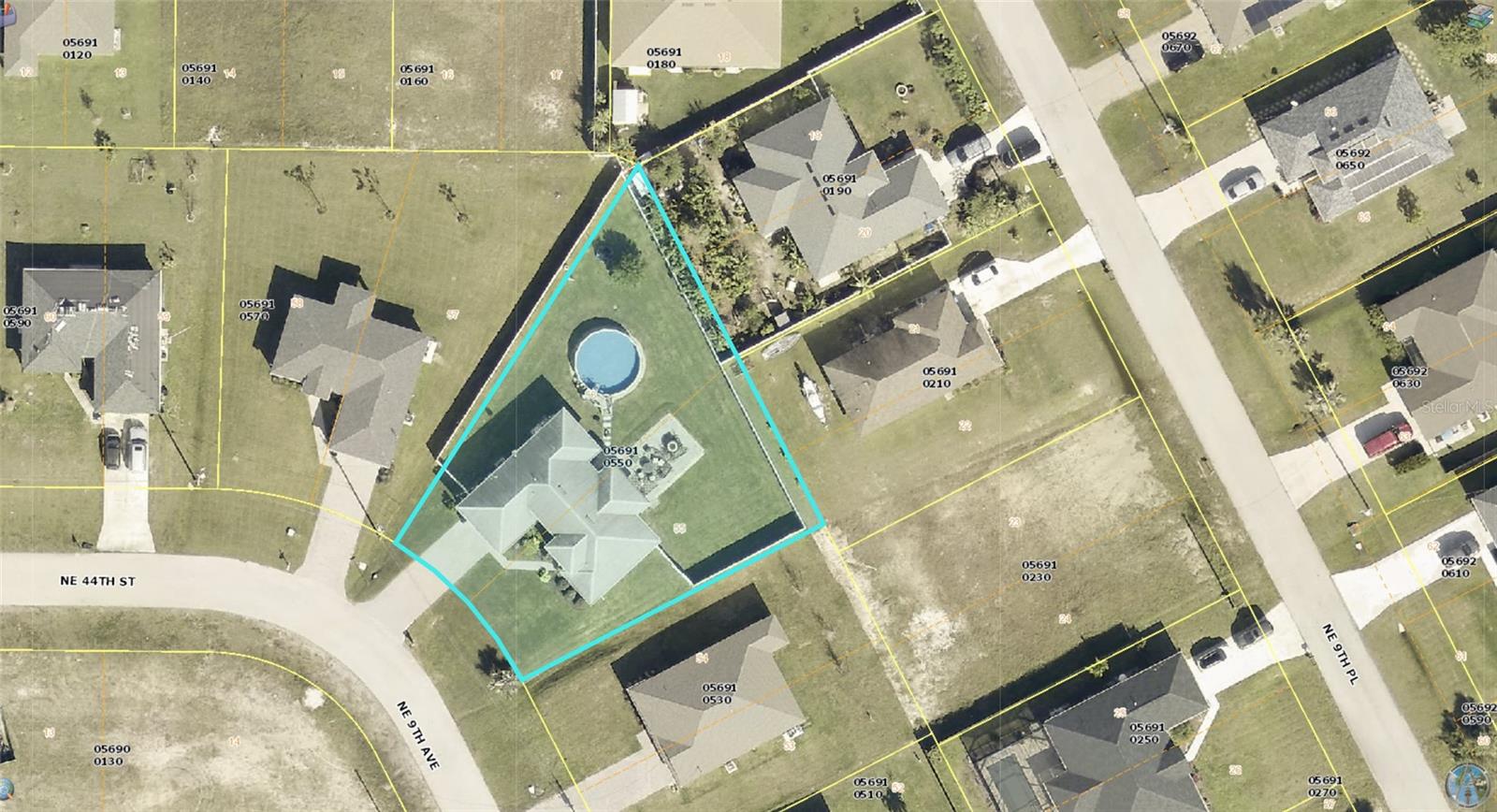 4333 NE 9TH AVE, CAPE CORAL, FL, 33909