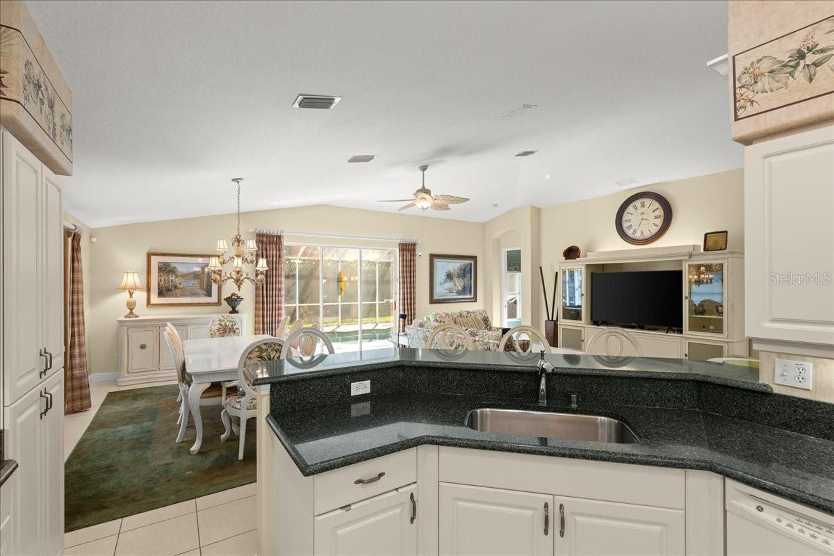 1383 COCONUT PALM CIR, PORT ORANGE, FL, 32128