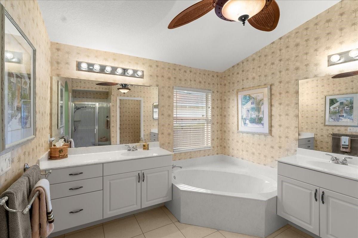 1383 COCONUT PALM CIR, PORT ORANGE, FL, 32128