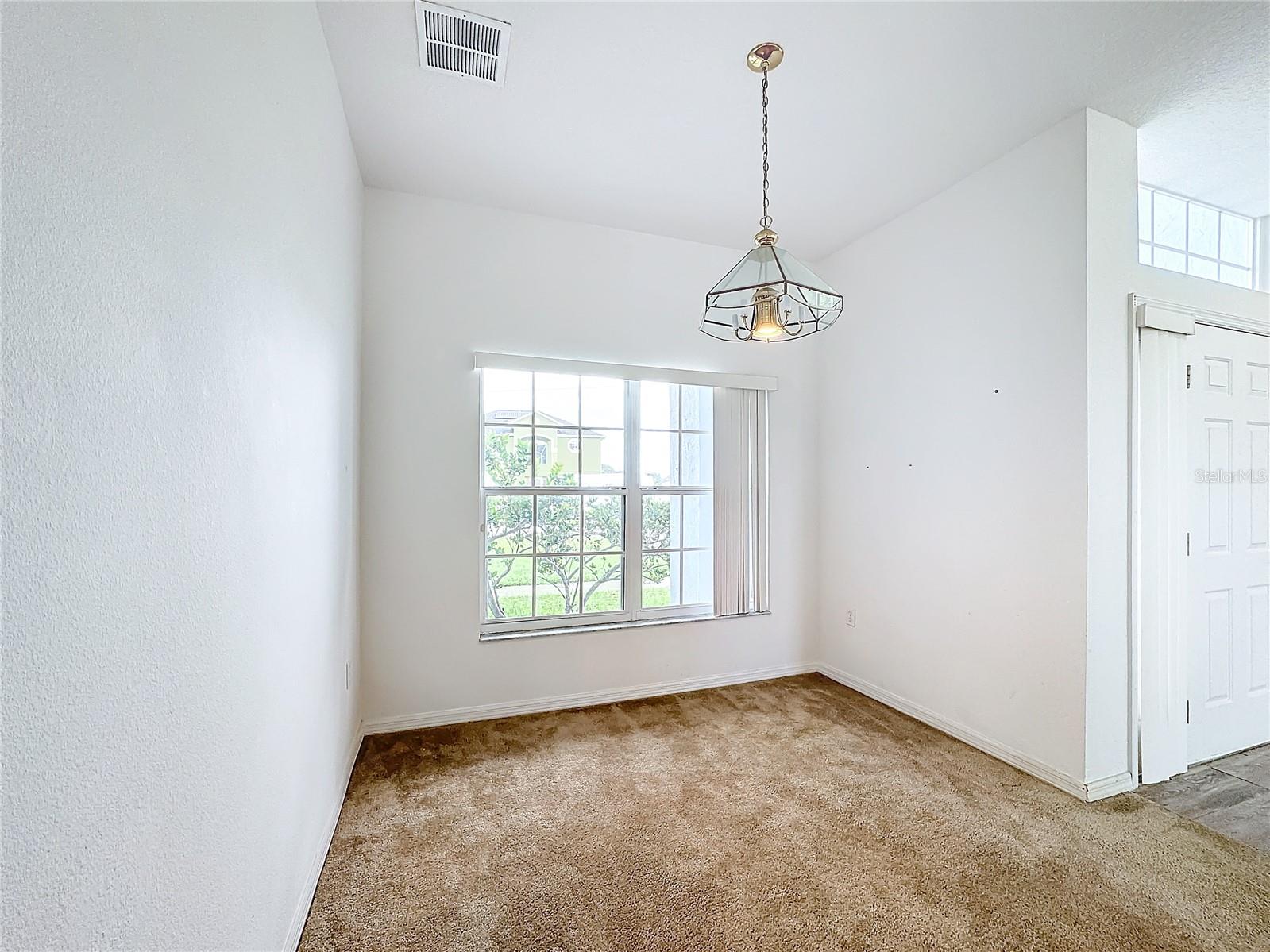 223 ABBOTSBURY DR, KISSIMMEE, FL, 34758
