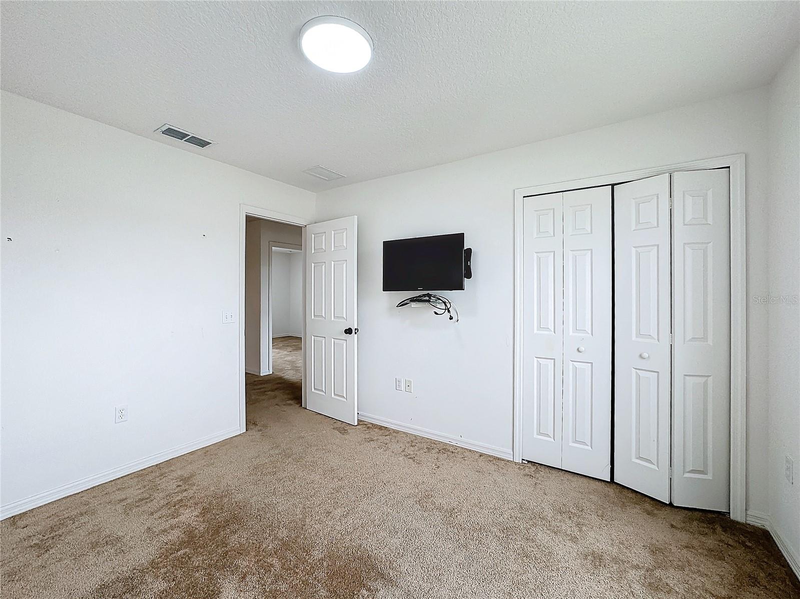 223 ABBOTSBURY DR, KISSIMMEE, FL, 34758