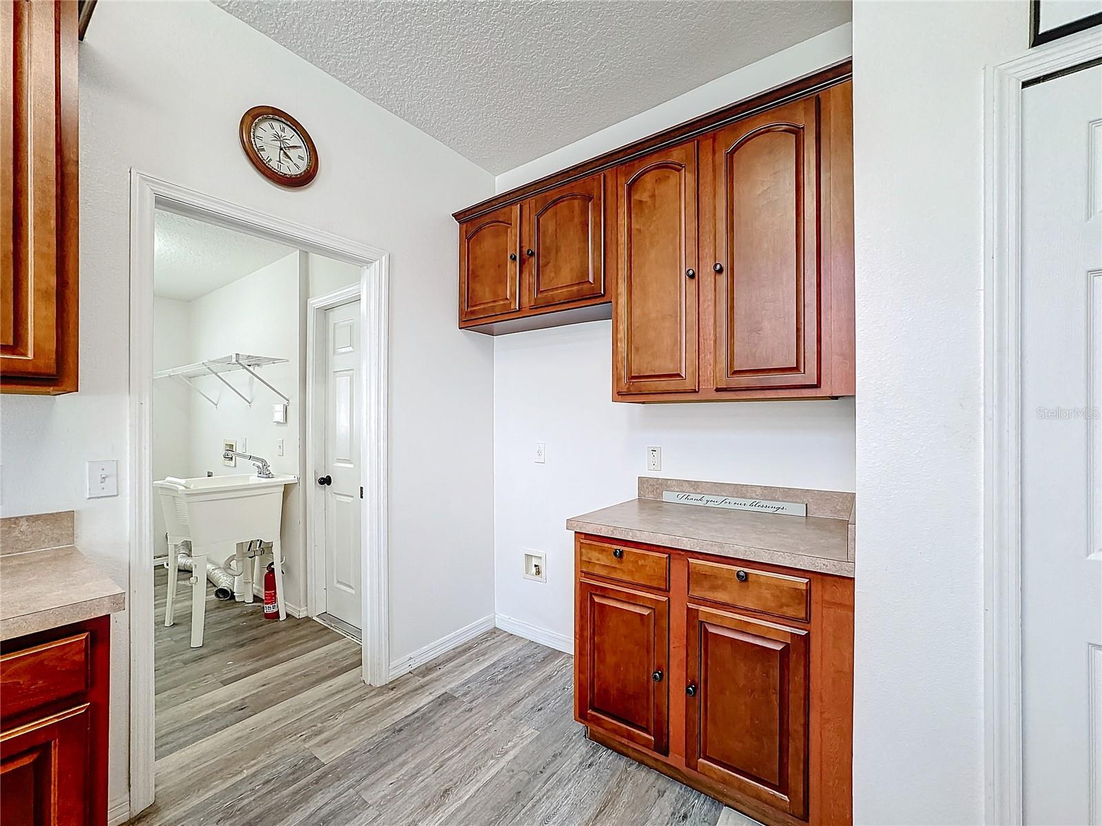 223 ABBOTSBURY DR, KISSIMMEE, FL, 34758