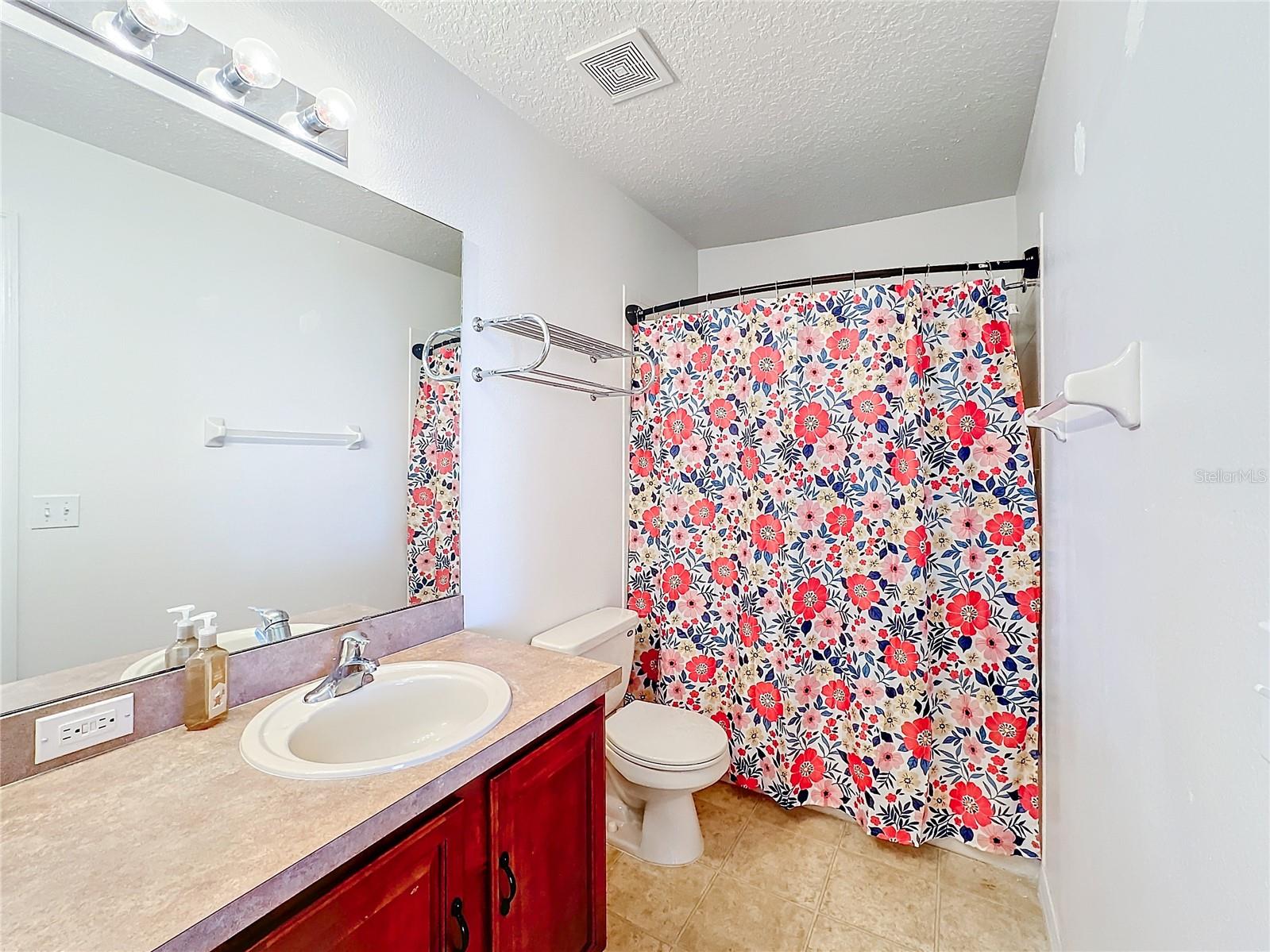 223 ABBOTSBURY DR, KISSIMMEE, FL, 34758
