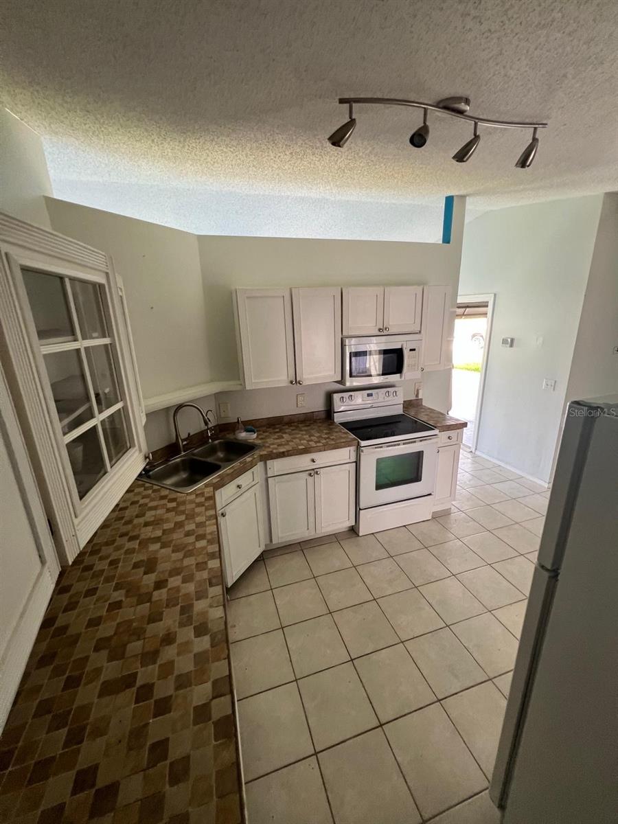 733 ROBIN CT, KISSIMMEE, FL, 34759