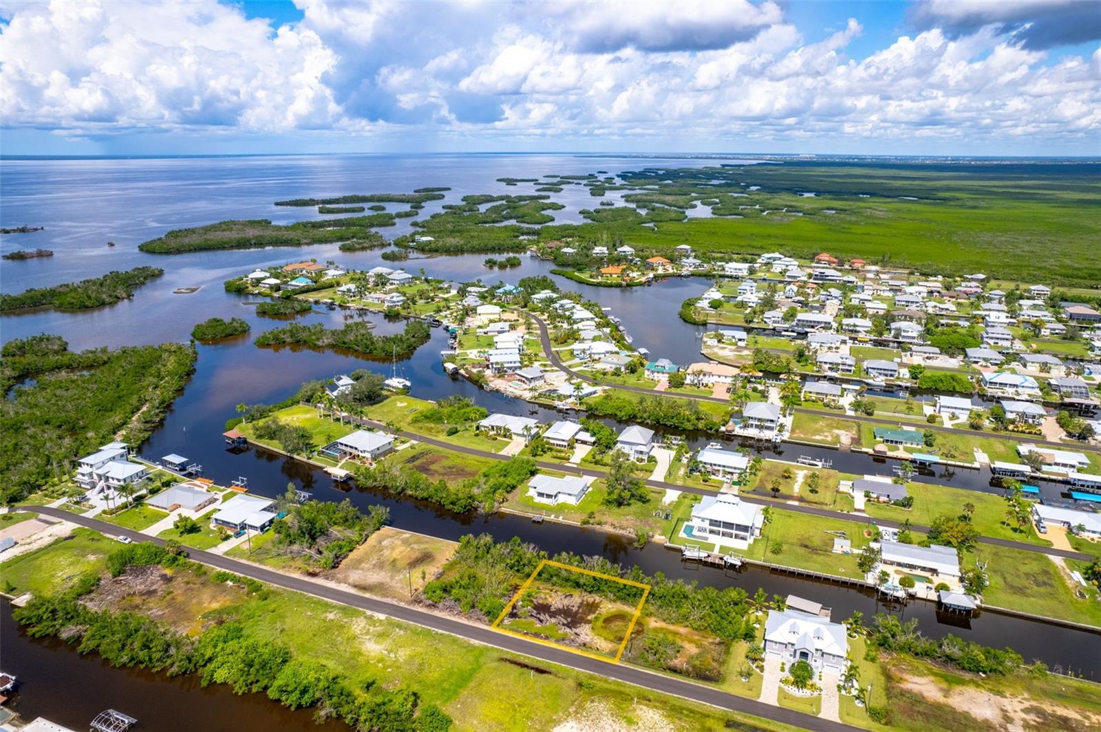 24220 BLACKBEARD BLVD, PUNTA GORDA, FL, 33955