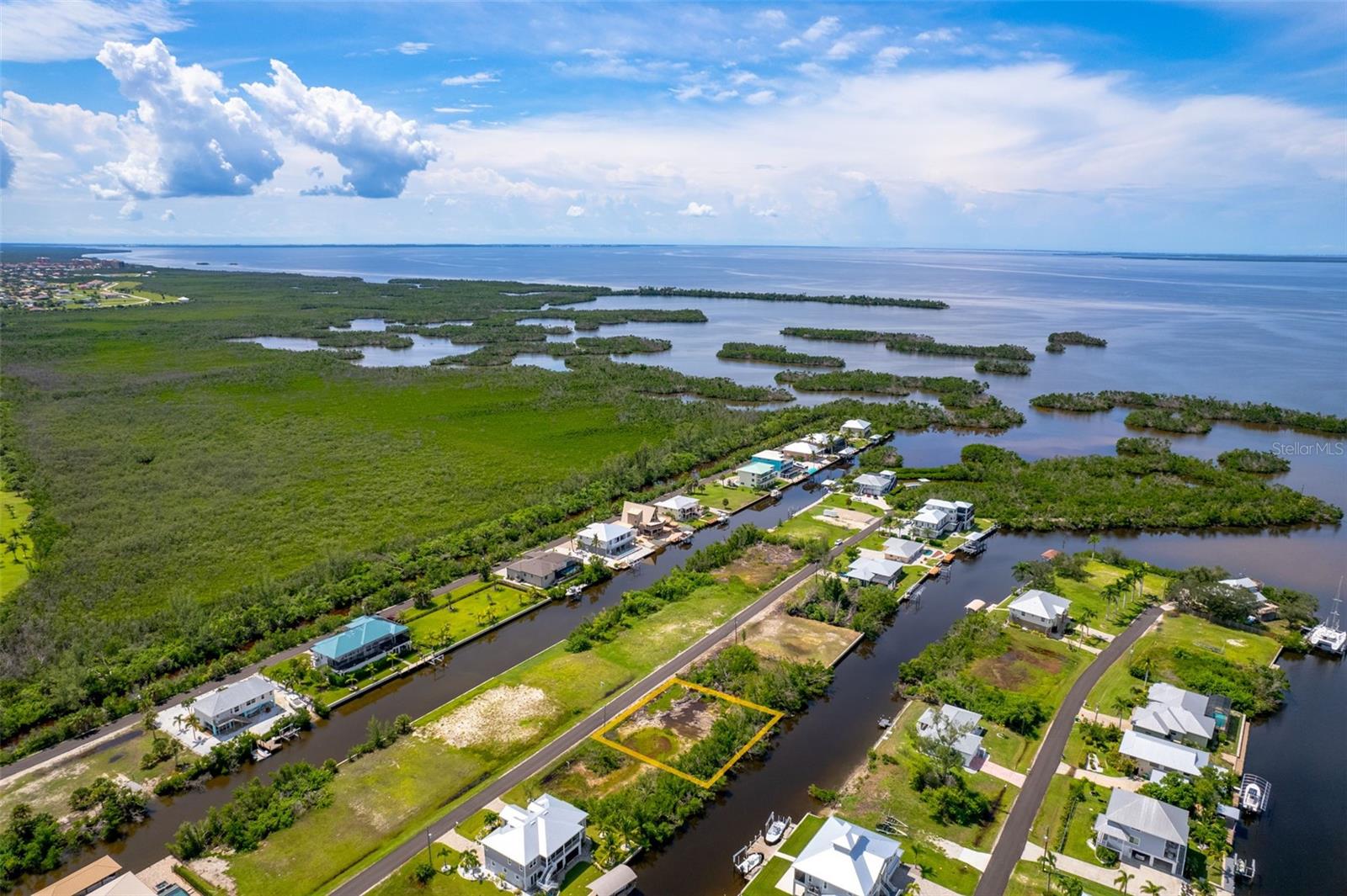 24220 BLACKBEARD BLVD, PUNTA GORDA, FL, 33955