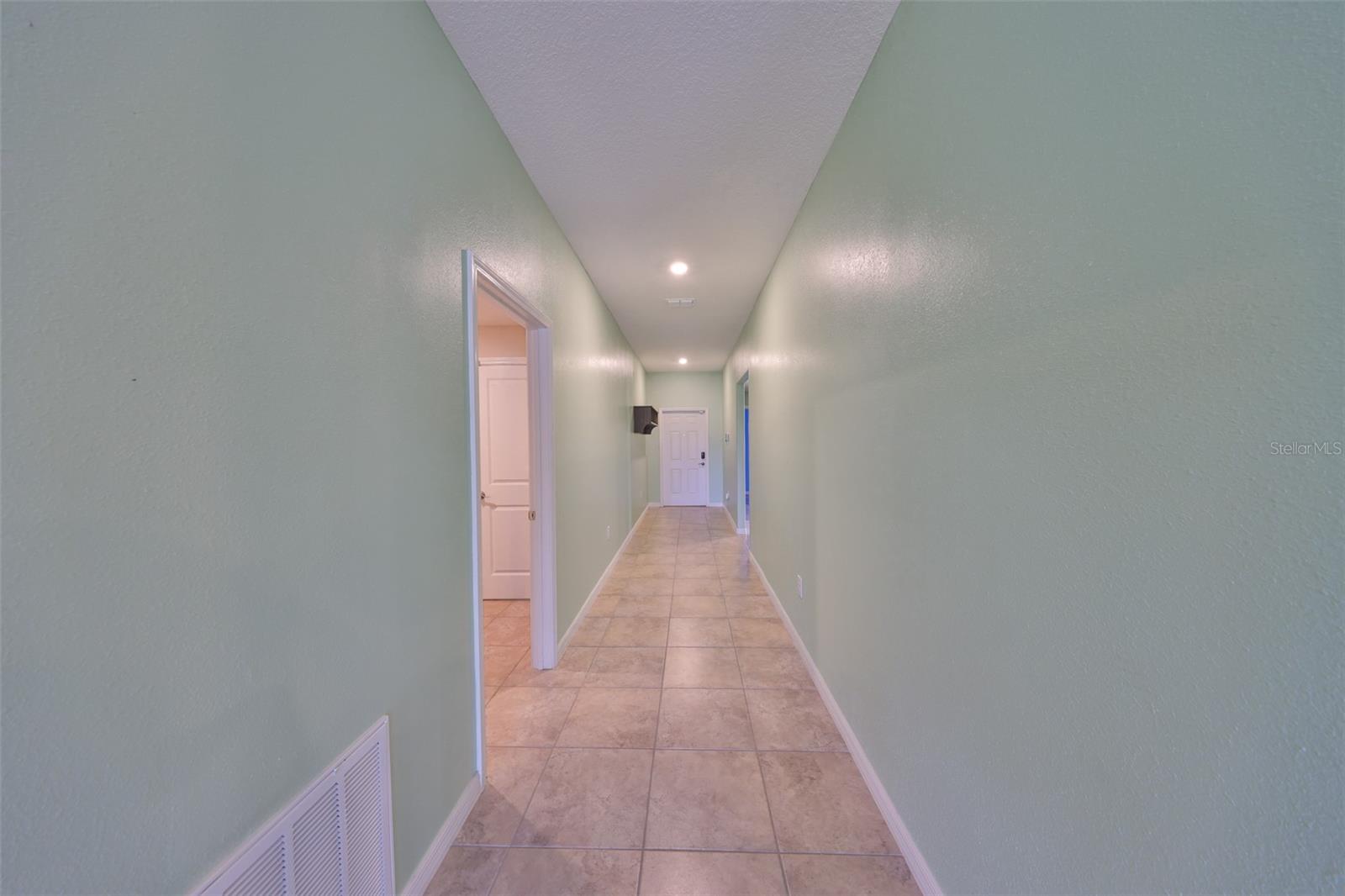 7119 SALT RIVER AVE, SUN CITY CENTER, FL, 33573