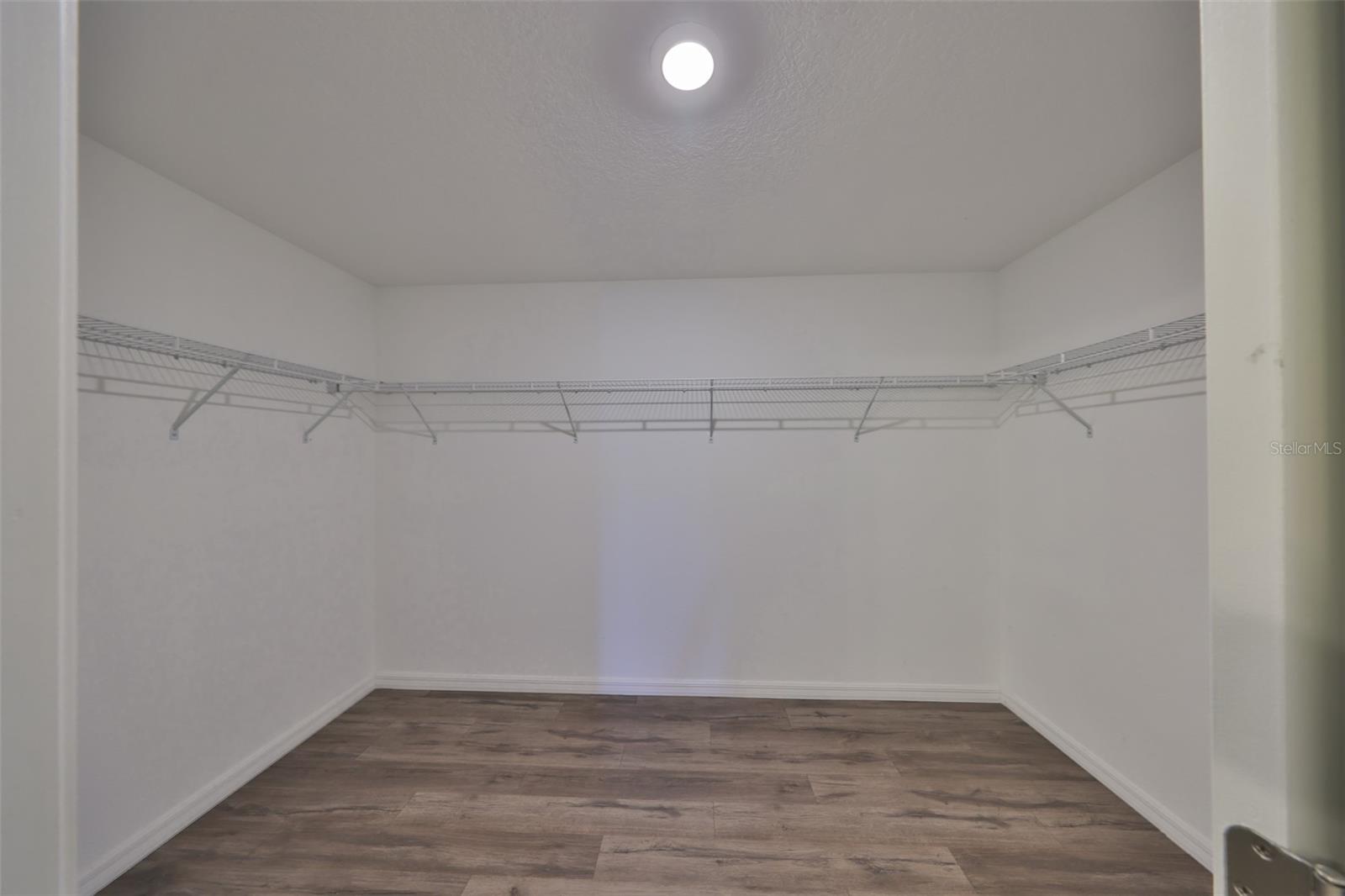 7119 SALT RIVER AVE, SUN CITY CENTER, FL, 33573