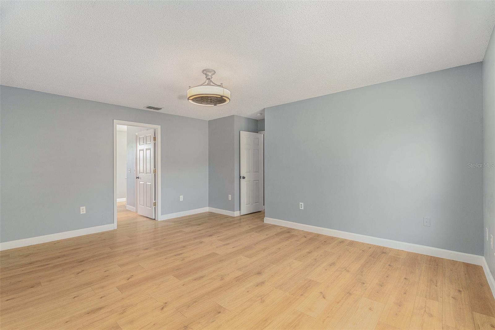 5410 TREIG LN, WESLEY CHAPEL, FL, 33545
