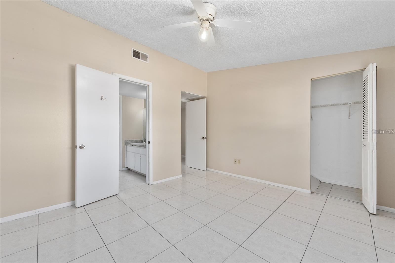 4006 PINELIMB CT, TAMPA, FL, 33614