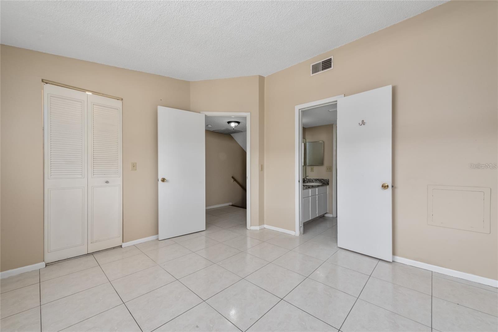 4006 PINELIMB CT, TAMPA, FL, 33614
