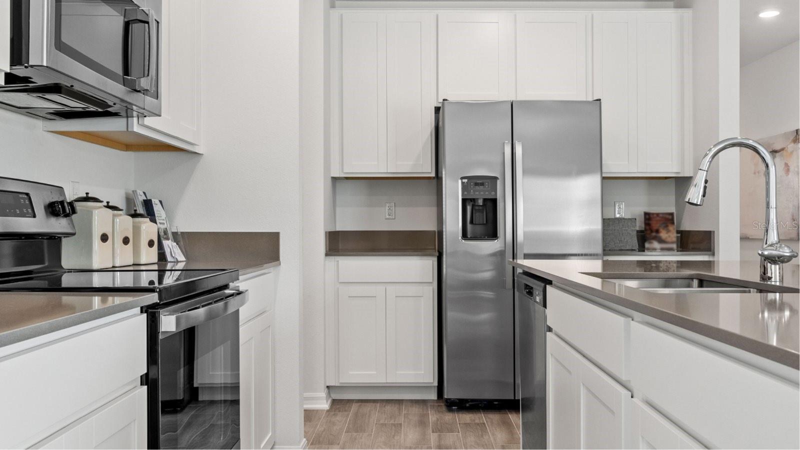 1188 DEEPWATER CIR, EAGLE LAKE, FL, 33839