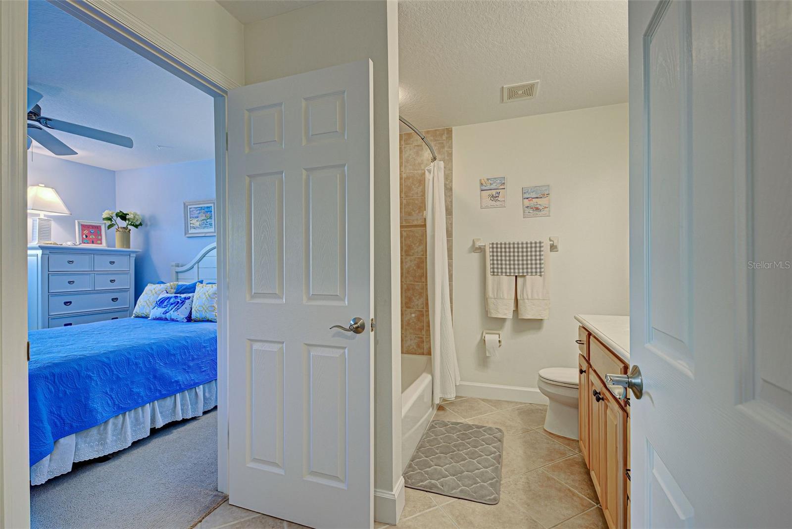 1152 BEACHCOMBER CT #15, OSPREY, FL, 34229