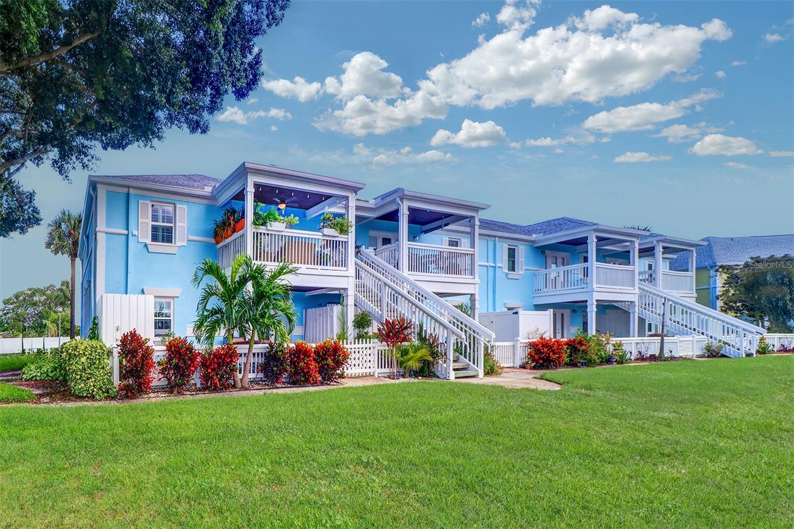 151 SEA HORSE DR SE #H, ST PETERSBURG, FL, 33705