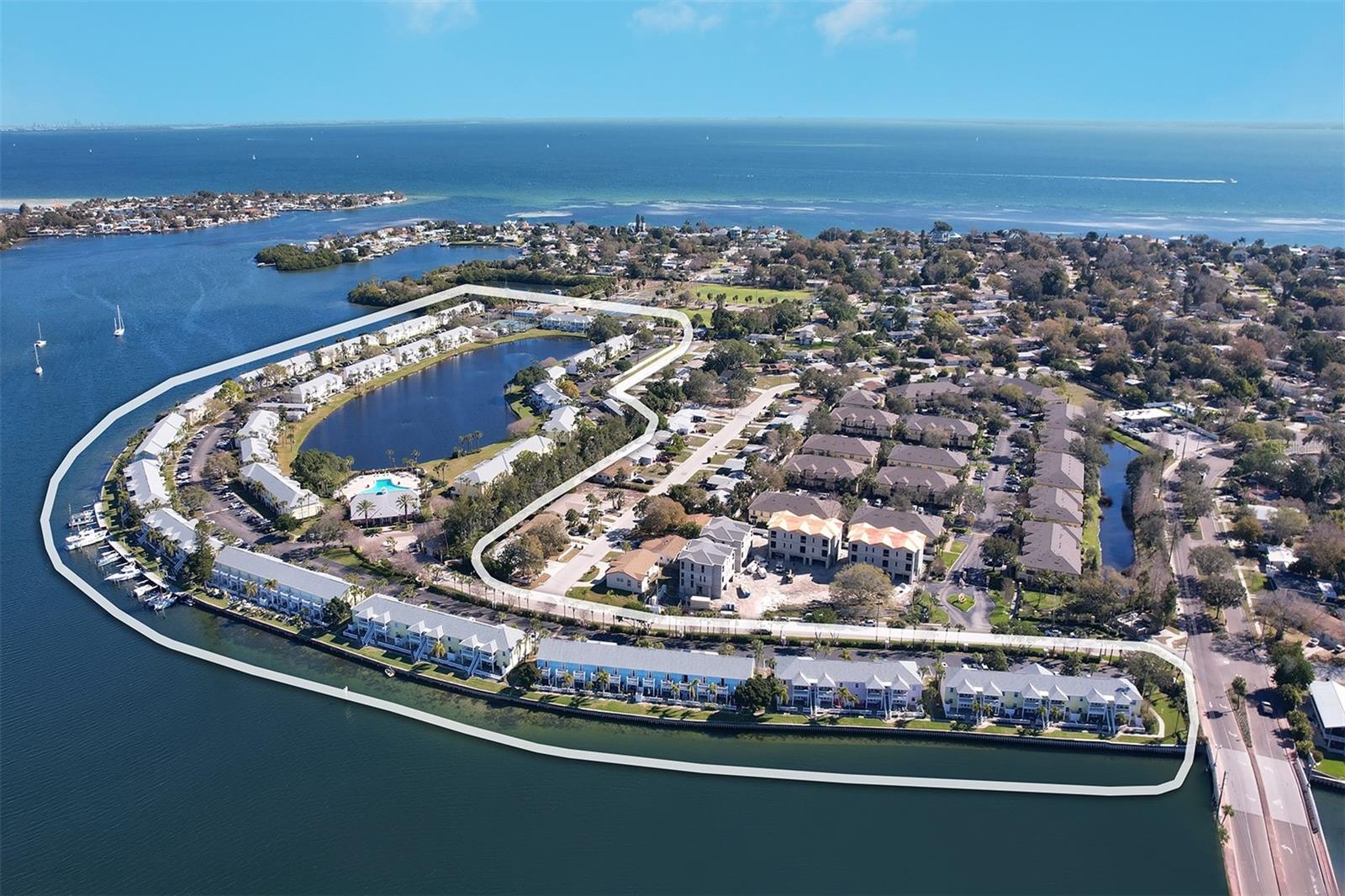 151 SEA HORSE DR SE #H, ST PETERSBURG, FL, 33705