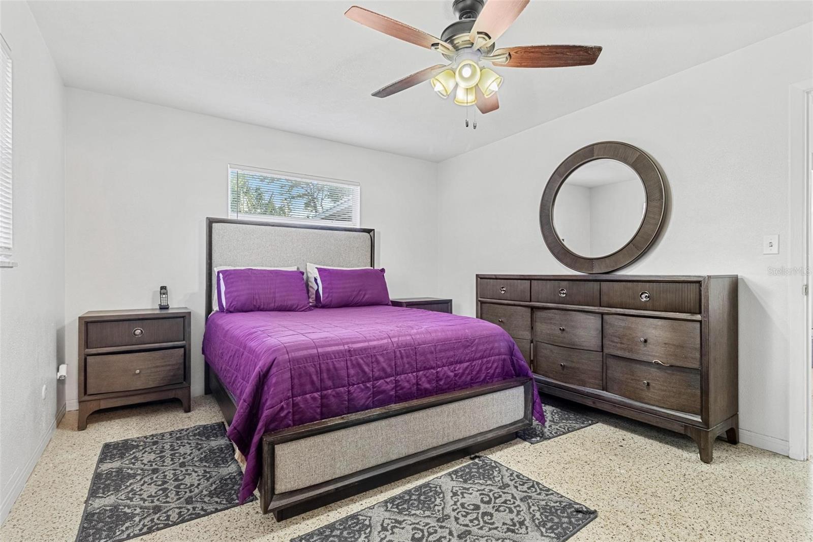 1366 62 PL S, ST PETERSBURG, FL, 33705