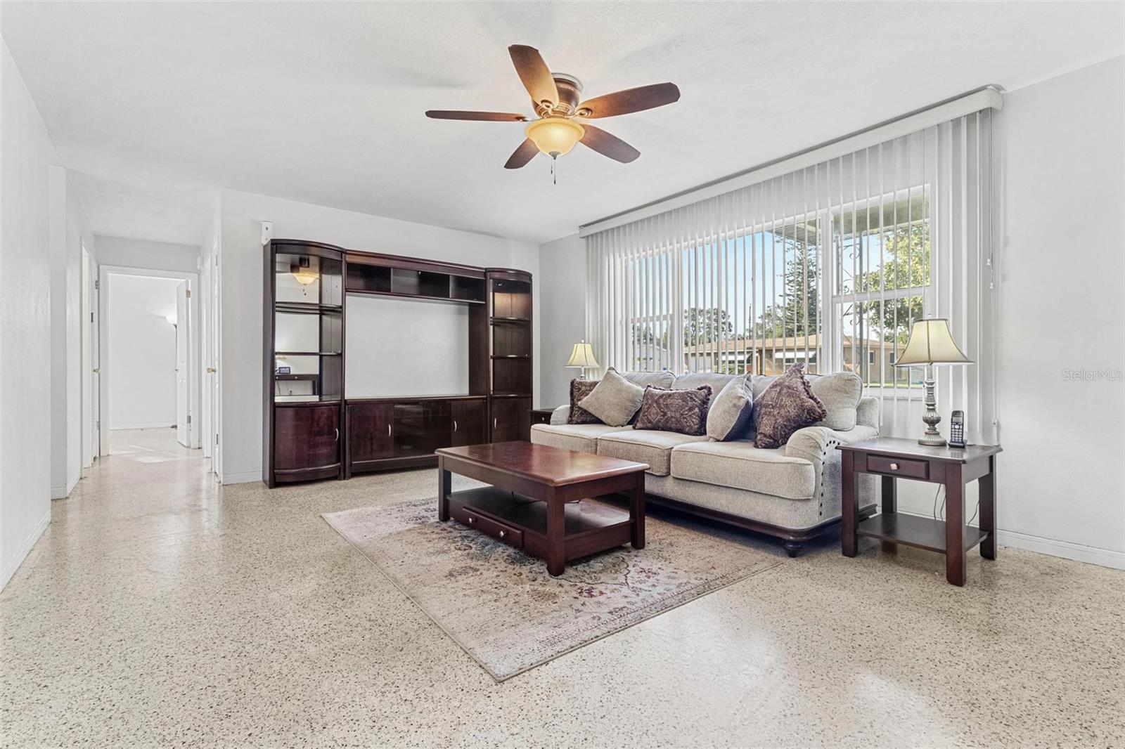 1366 62 PL S, ST PETERSBURG, FL, 33705