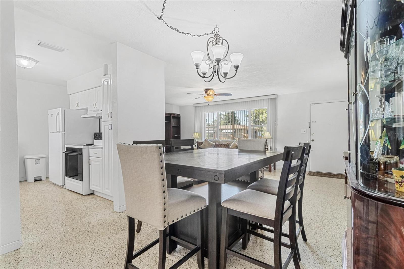 1366 62 PL S, ST PETERSBURG, FL, 33705