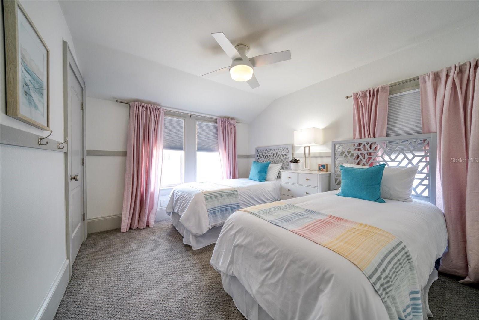 963 HIGHLAND AVE, DUNEDIN, FL, 34698