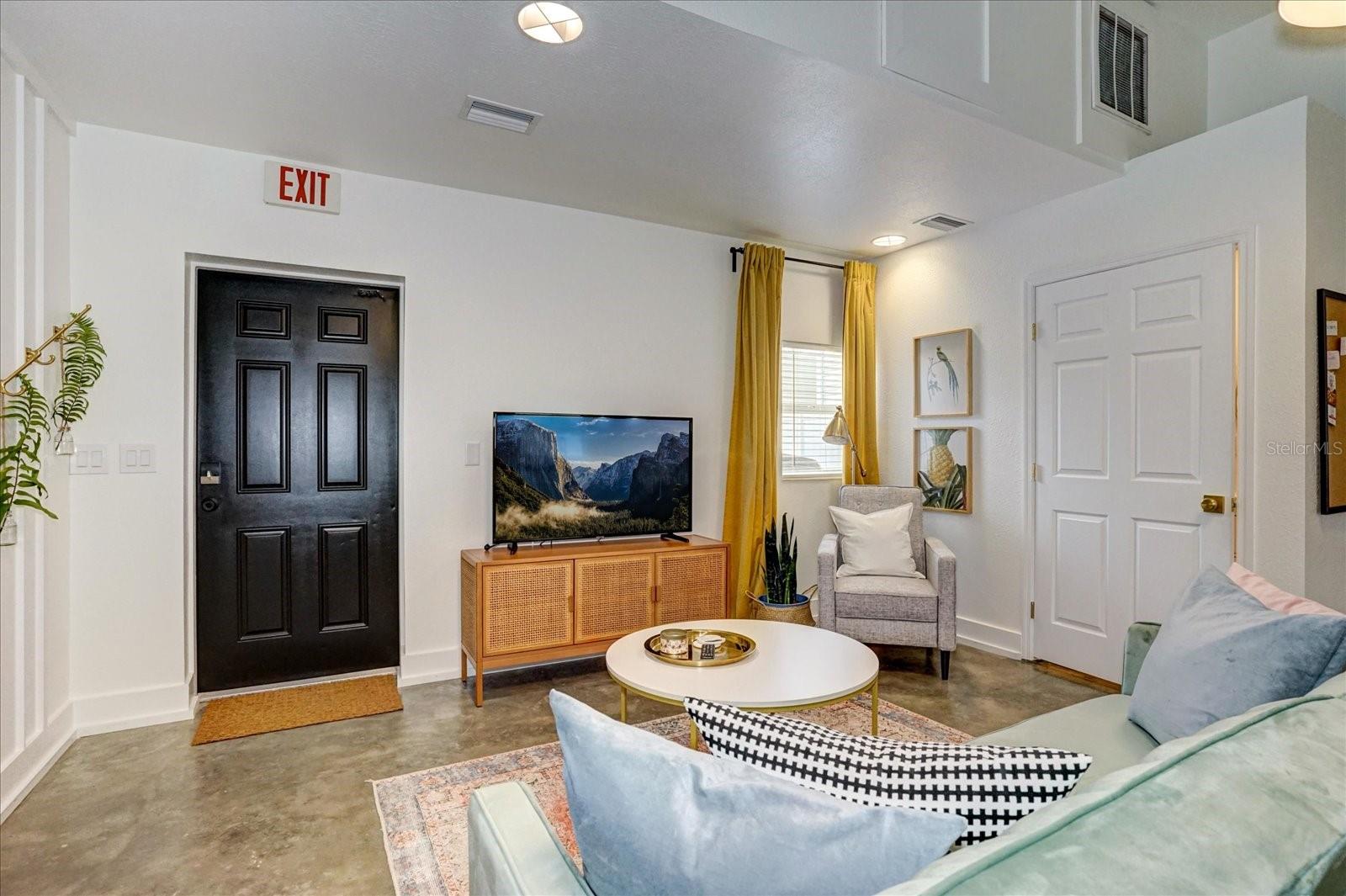 963 HIGHLAND AVE, DUNEDIN, FL, 34698