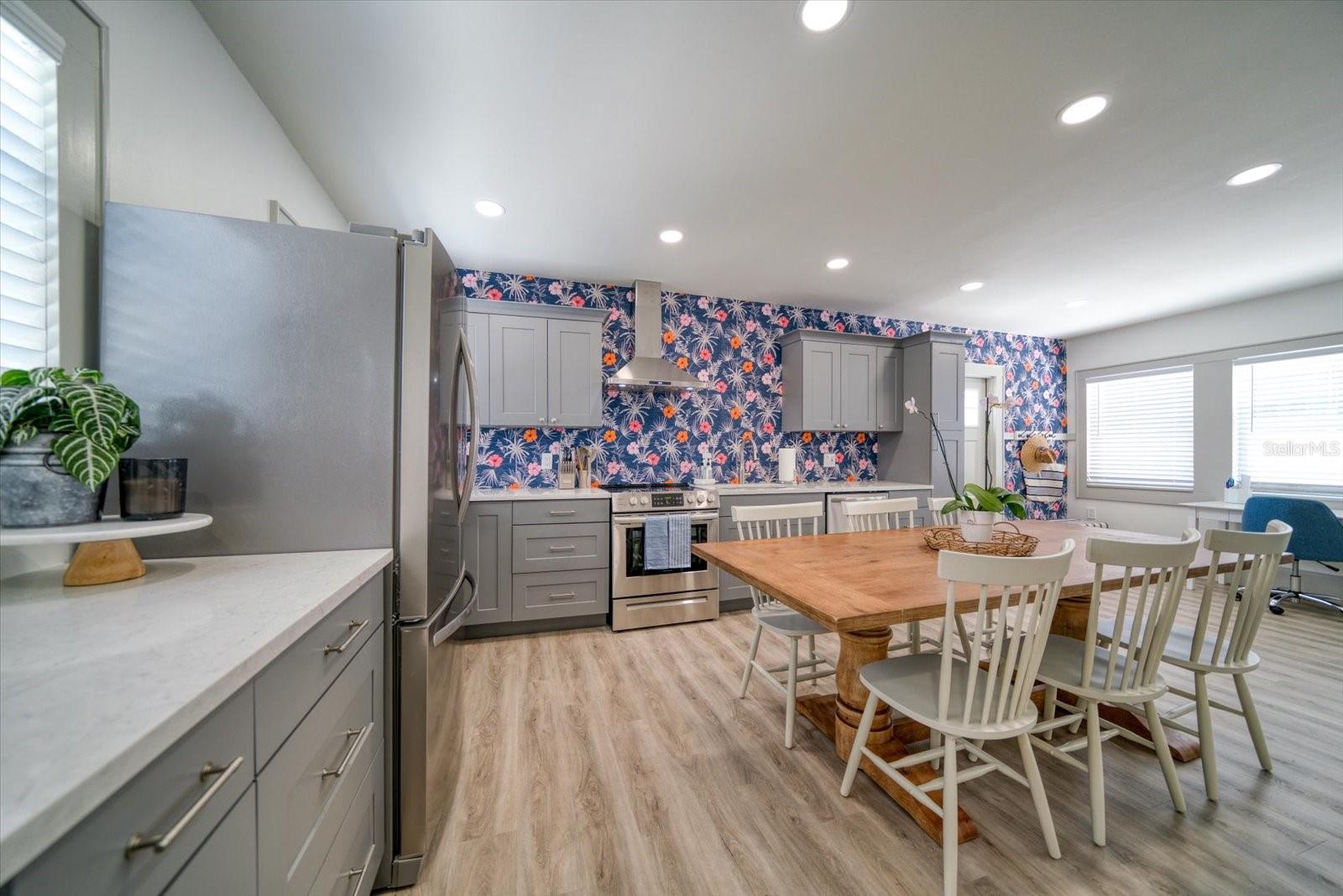963 HIGHLAND AVE, DUNEDIN, FL, 34698