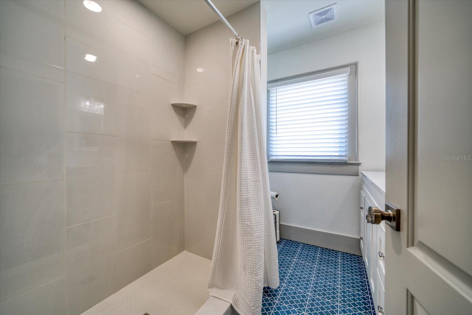 963 HIGHLAND AVE, DUNEDIN, FL, 34698