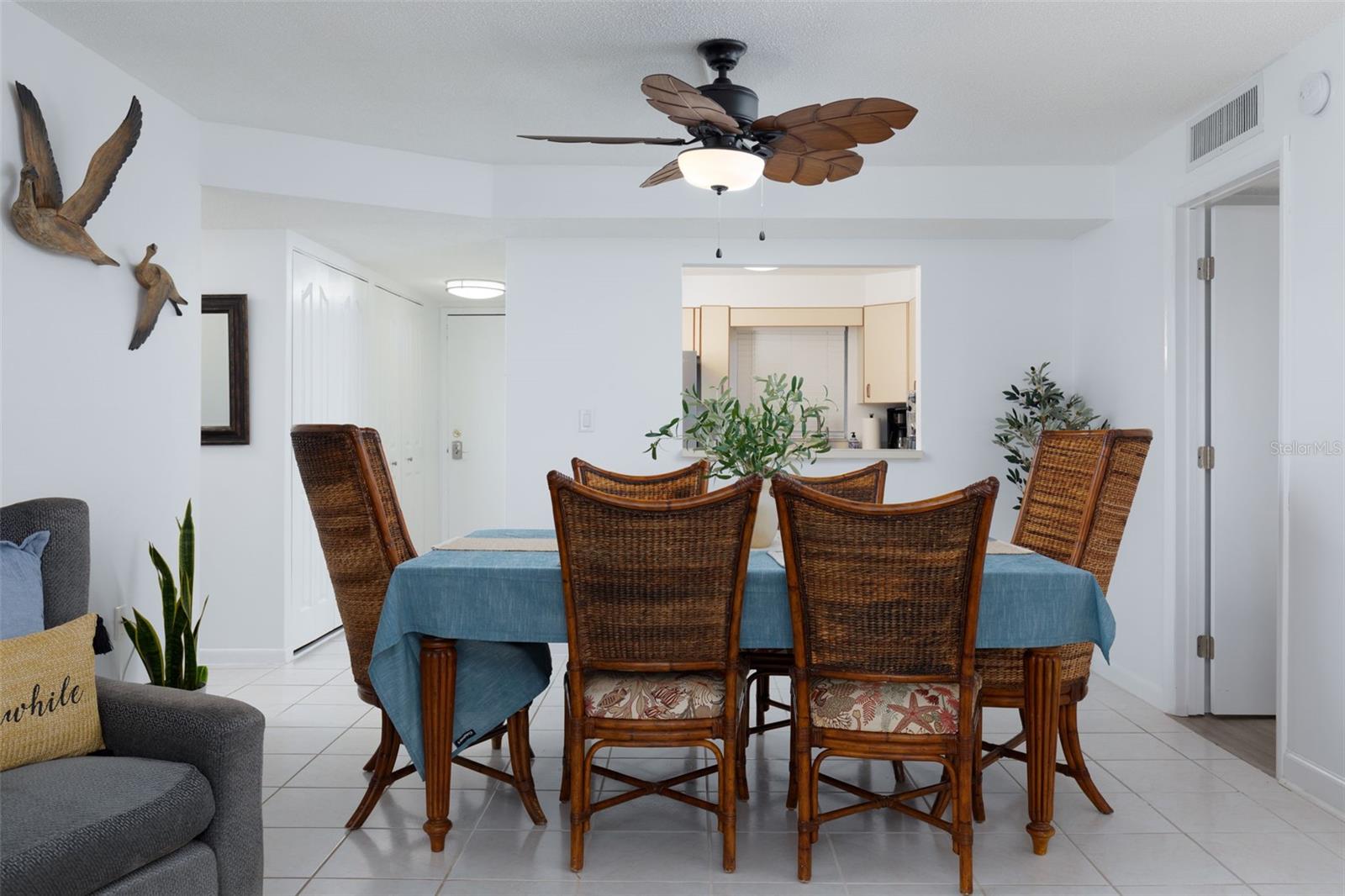 11000 GULF BLVD #1002, TREASURE ISLAND, FL, 33706