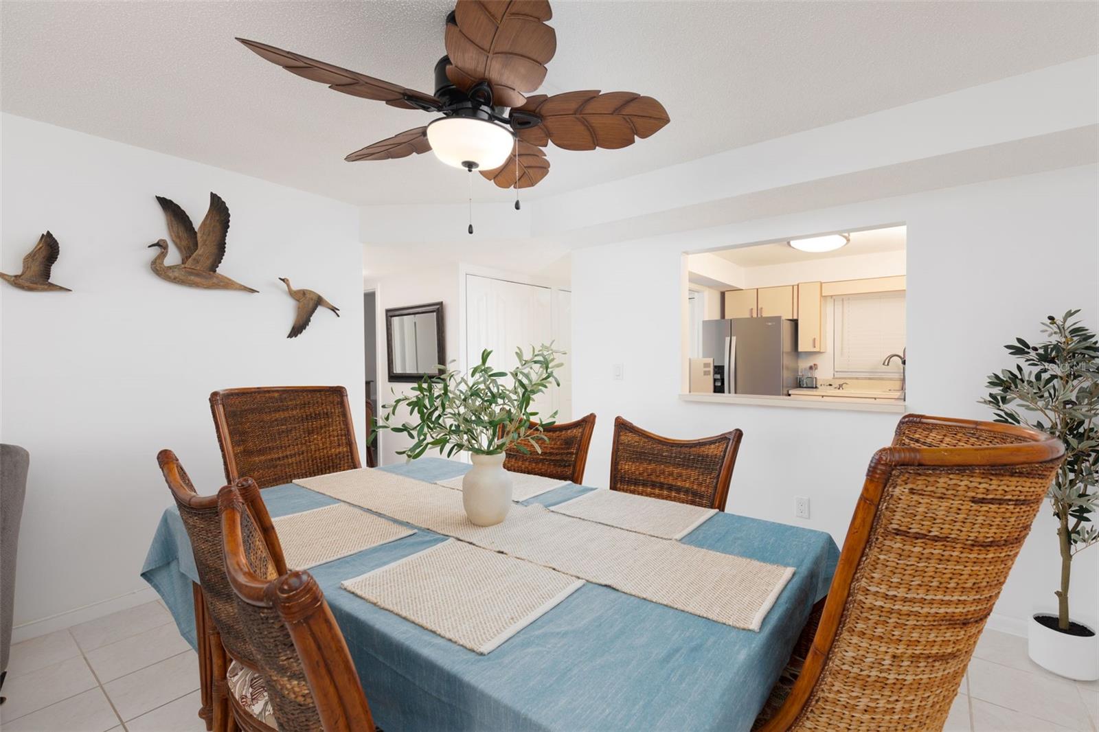 11000 GULF BLVD #1002, TREASURE ISLAND, FL, 33706