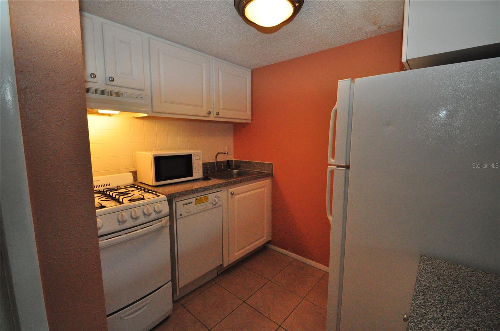 103 OYSTER BAY CIR #120, ALTAMONTE SPRINGS, FL, 32701