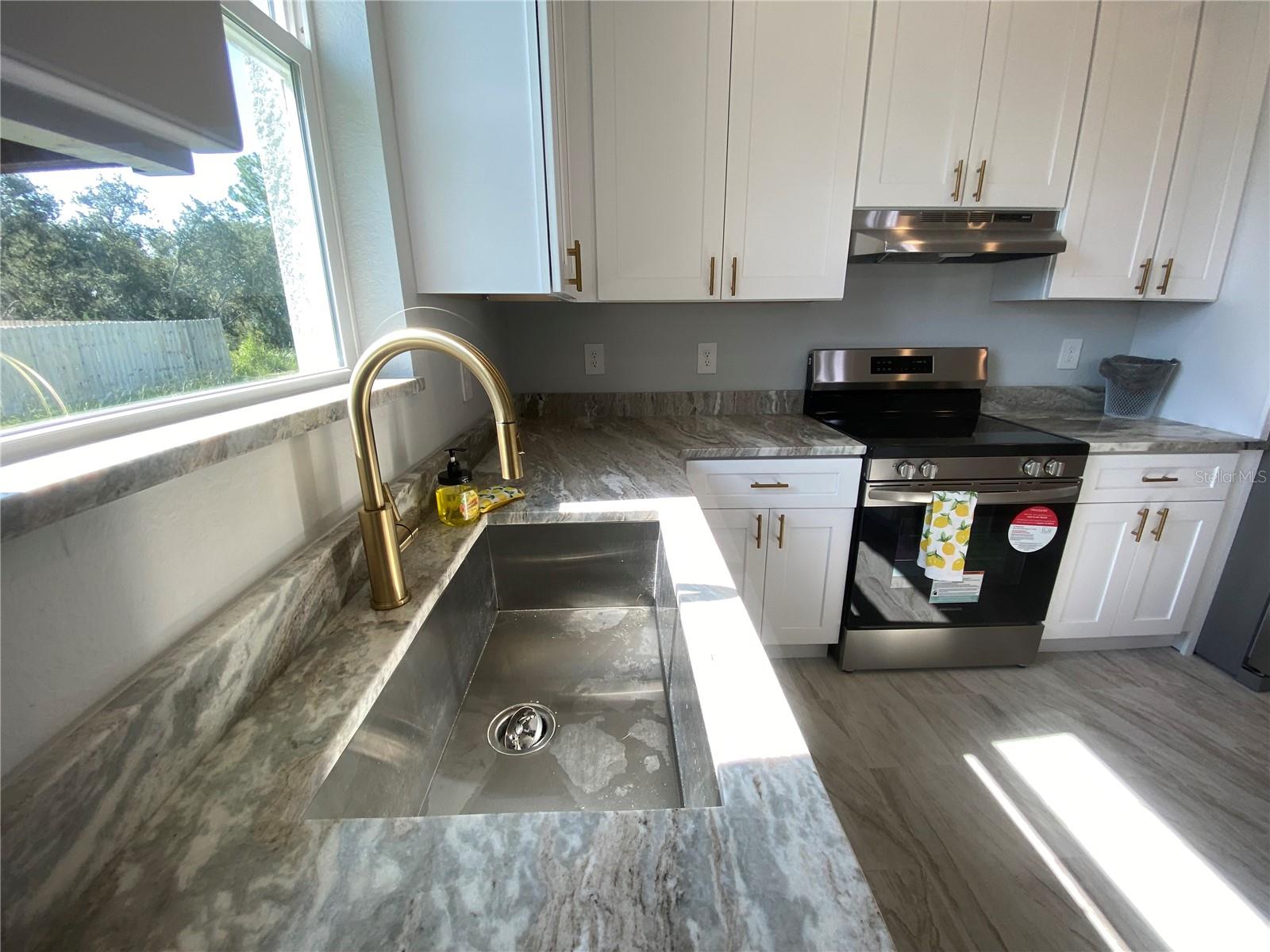 812 HANOVER AVE, SEBRING, FL, 33872