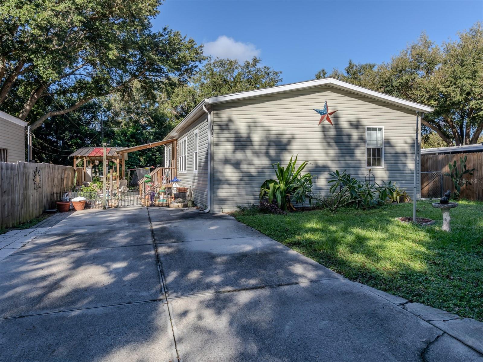 105 IRENE ST S, NOKOMIS, FL, 34275