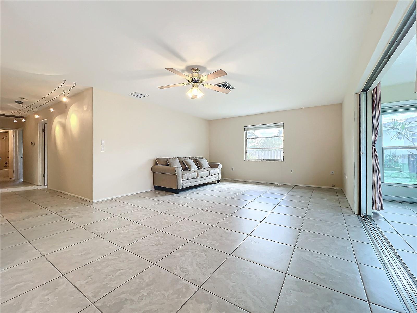 3276 WESTFORD LN, #117,, SARASOTA, FL, 34231