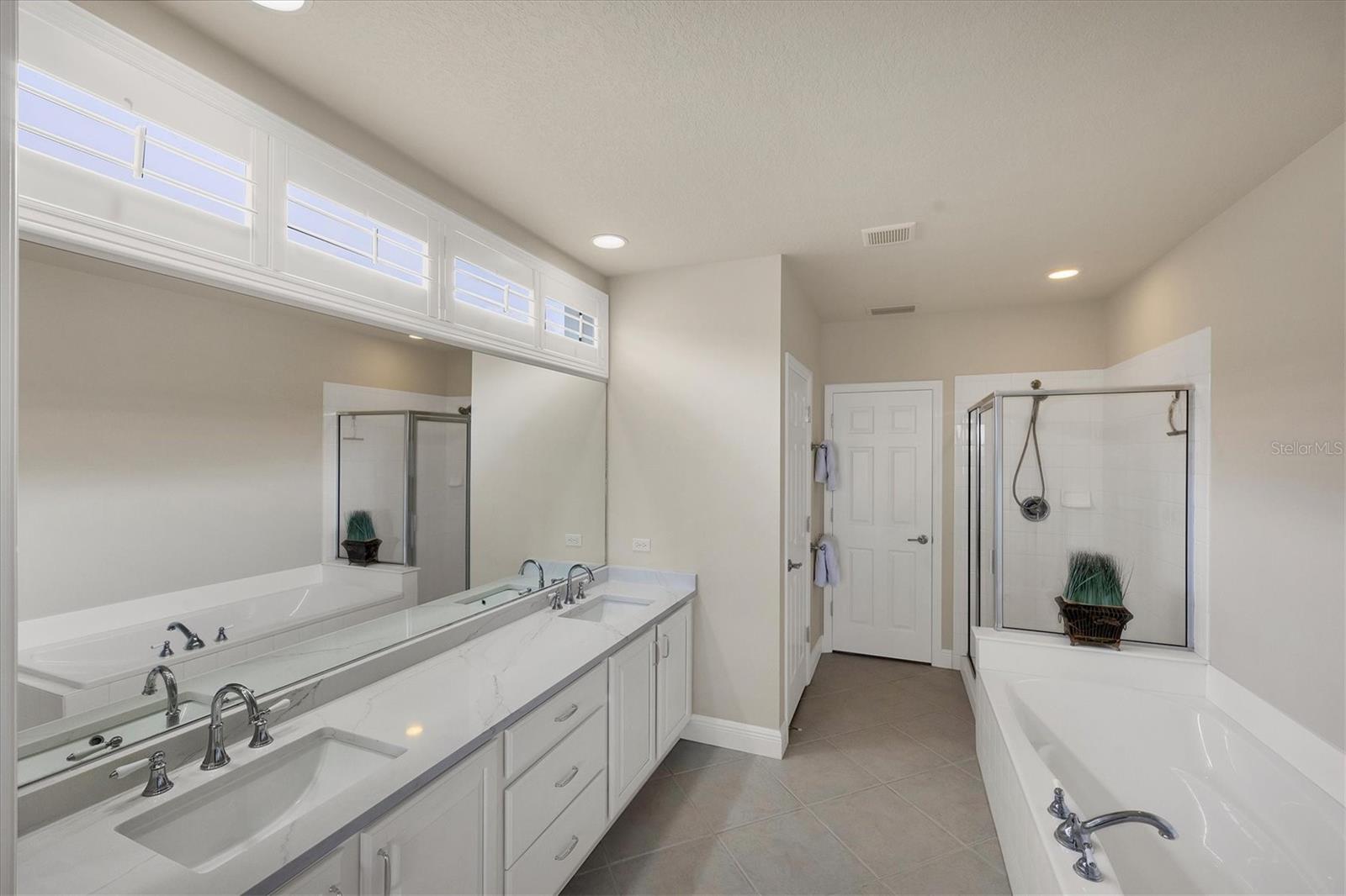 23787 WAVERLY CIR, VENICE, FL, 34293