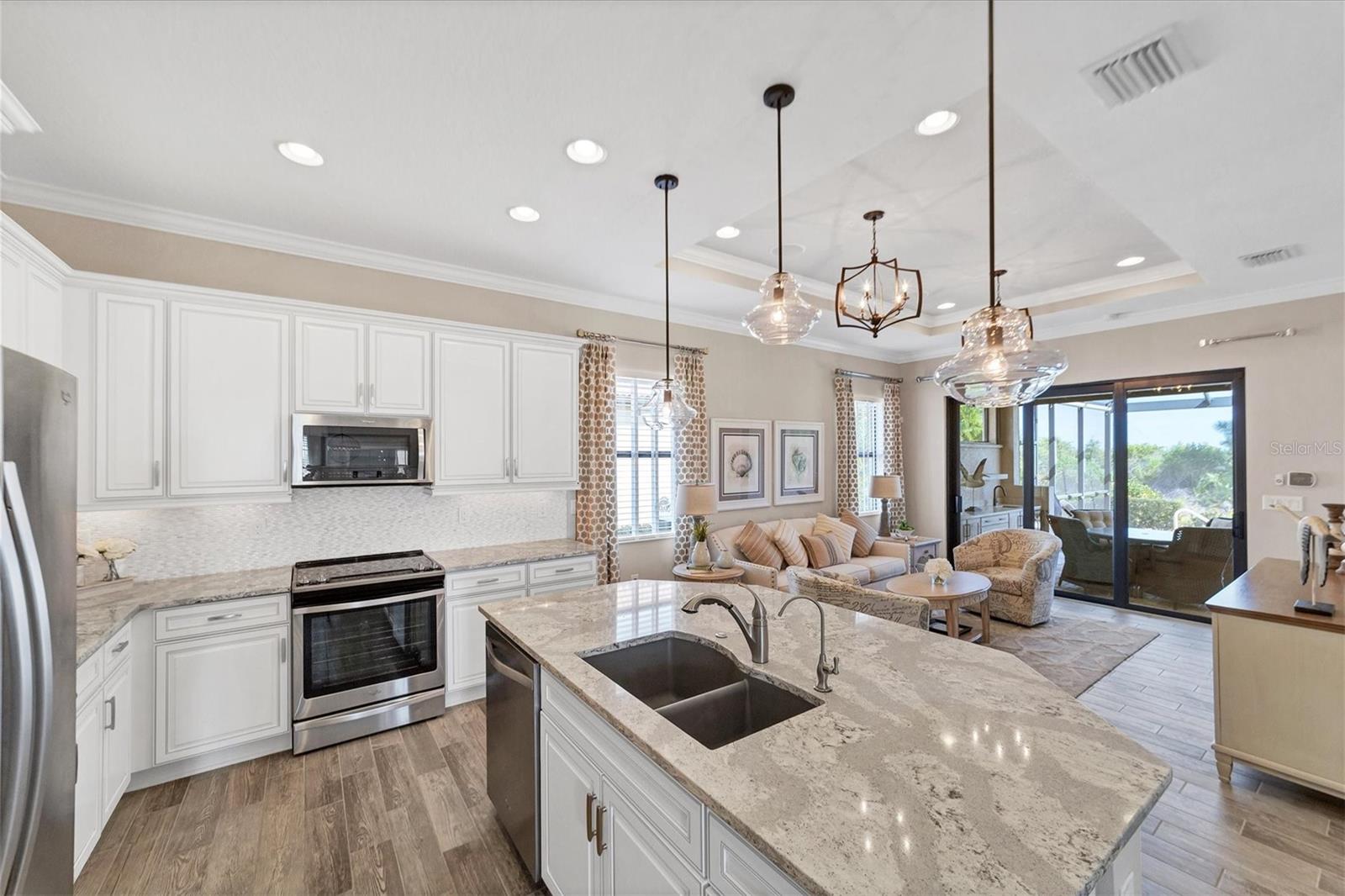 10301 CROOKED CREEK DR, VENICE, FL, 34293