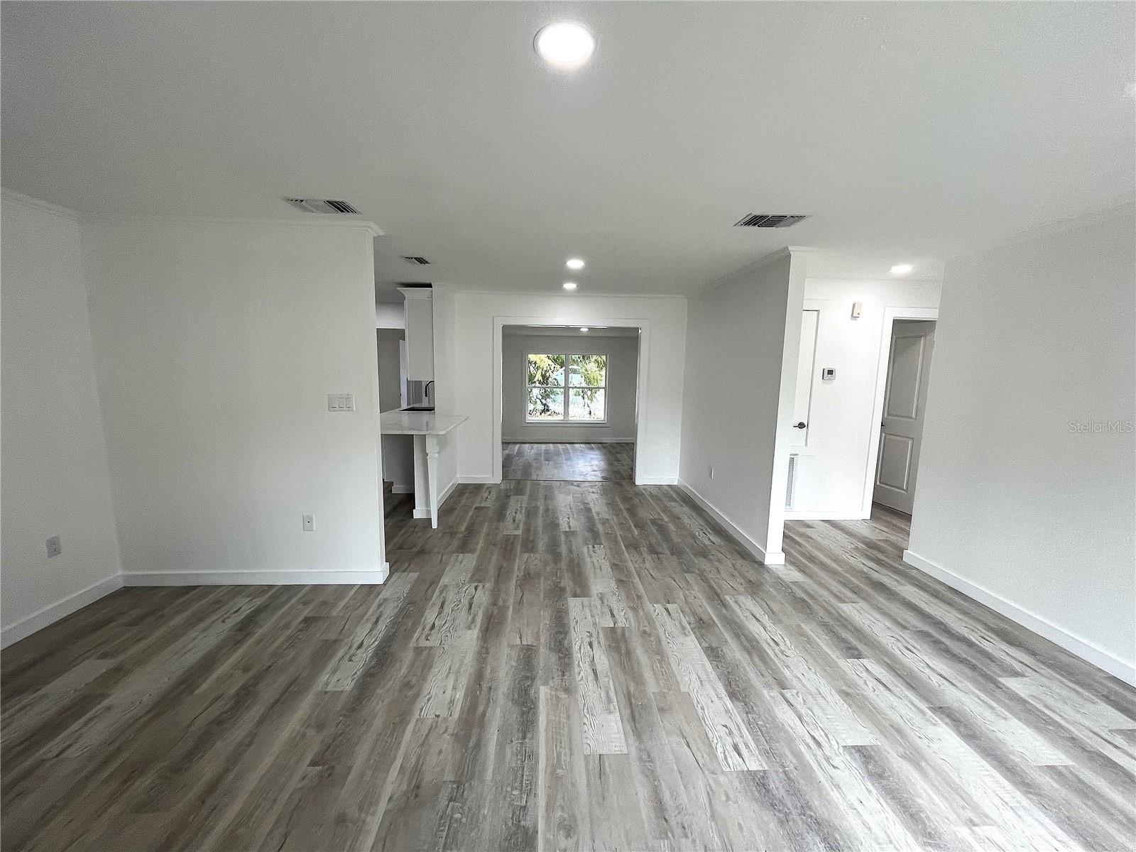 1508 CREST AVE, LEESBURG, FL, 34748